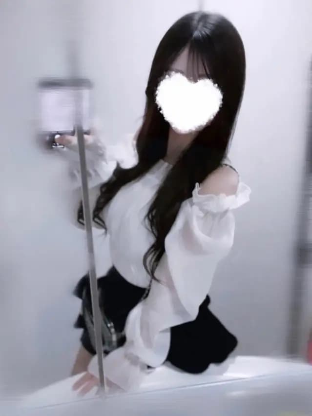 れおな | セラピスト詳細 | 兵庫 姫路で人気の20代メンズエステ専門店 「Barbie Barbie」