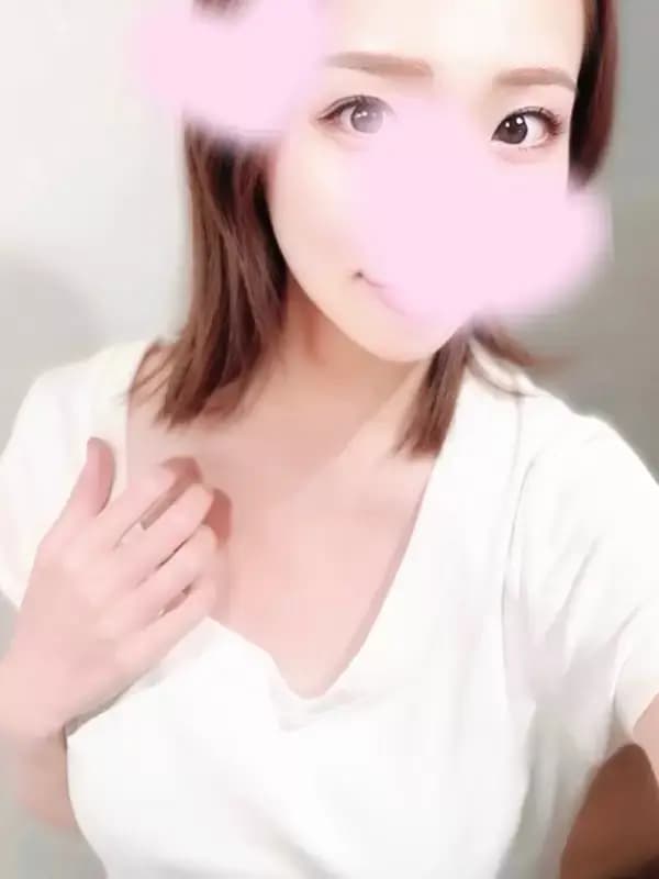 八木まい