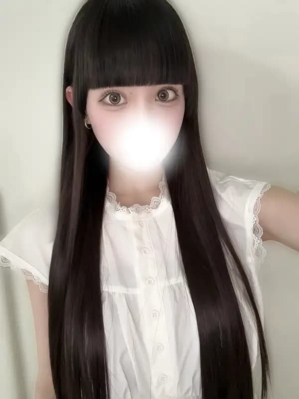 桃瀬りりかさんのプロフィール｜恵比寿 メンズエステ｜Belle É 〜ベルエ〜