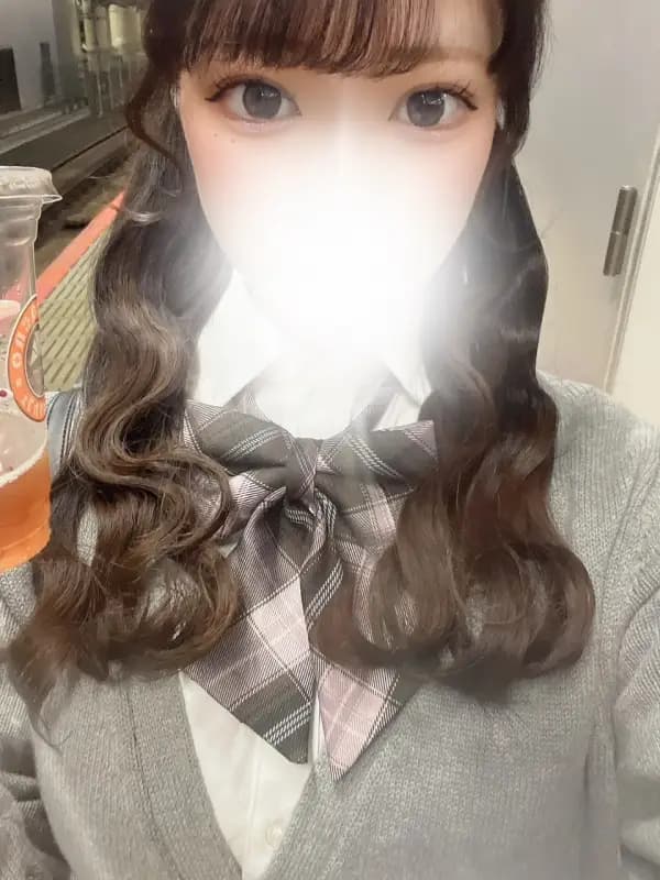涼芽あむさんのプロフィール｜恵比寿 メンズエステ｜Belle É 〜ベルエ〜