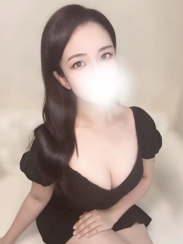 桐谷みやび