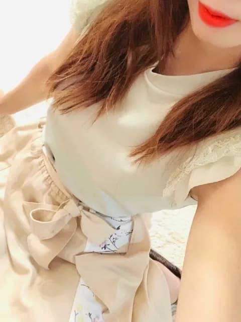 雛森こむぎさんのプロフィール|大阪メンズエステ|ChouChou~シュシュ~