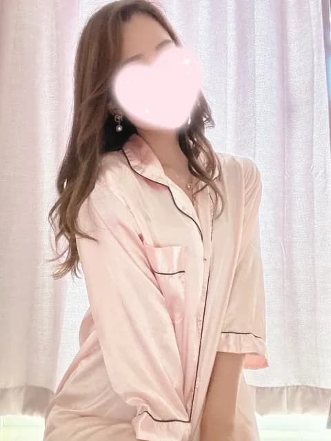はるひさんのプロフィール｜新大阪メンズエステ｜彼女ん家