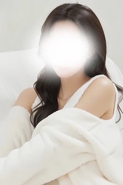 大宮 メンズエステ|Offsuit 〜オフスート〜 大宮 メンズエステ|Offsuit | Therapist - 水澤 すみれ(23歳)