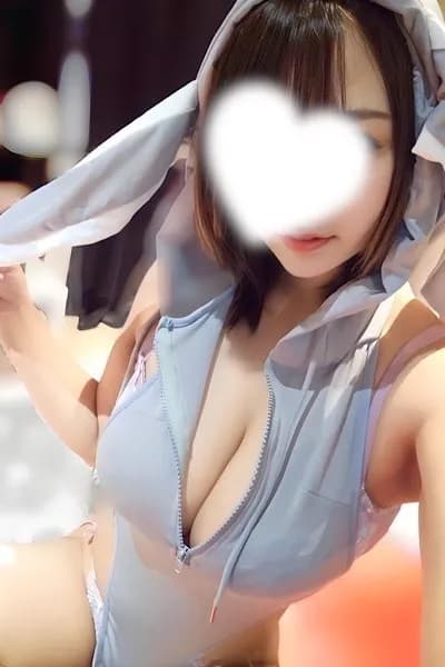 大宮 メンズエステ｜Offsuit 〜オフスート〜 大宮 メンズエステ｜Offsuit | Therapist - 黒崎　いちご(23歳)