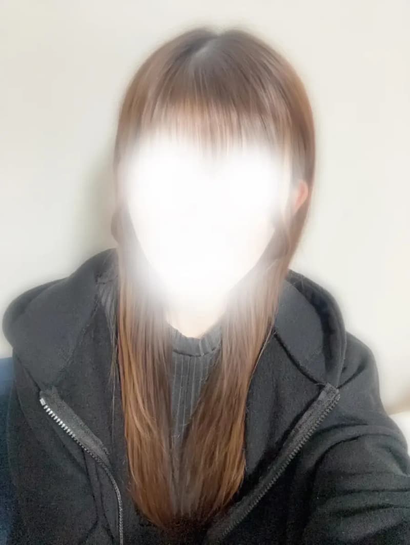 せりな