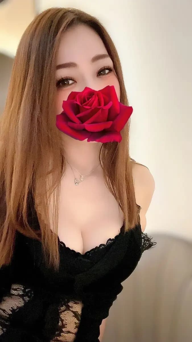 夏目プロフィール｜ミセスの吐息SPA
