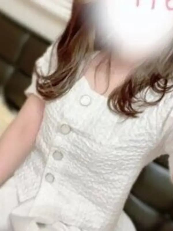 クロエ★癒しの女神プロフィール｜鹿児島メンズエステ『メンズエステ ホワイト』
