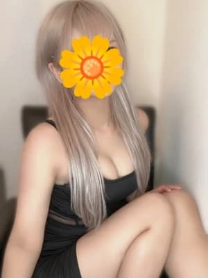 西山りかさん
