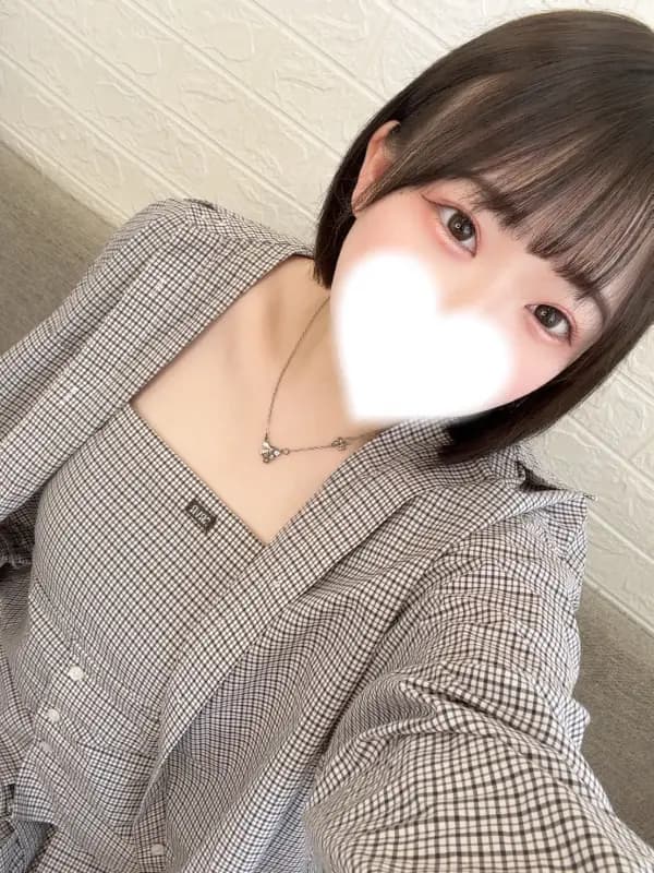 瀬奈ゆゆ（せな ゆゆ）