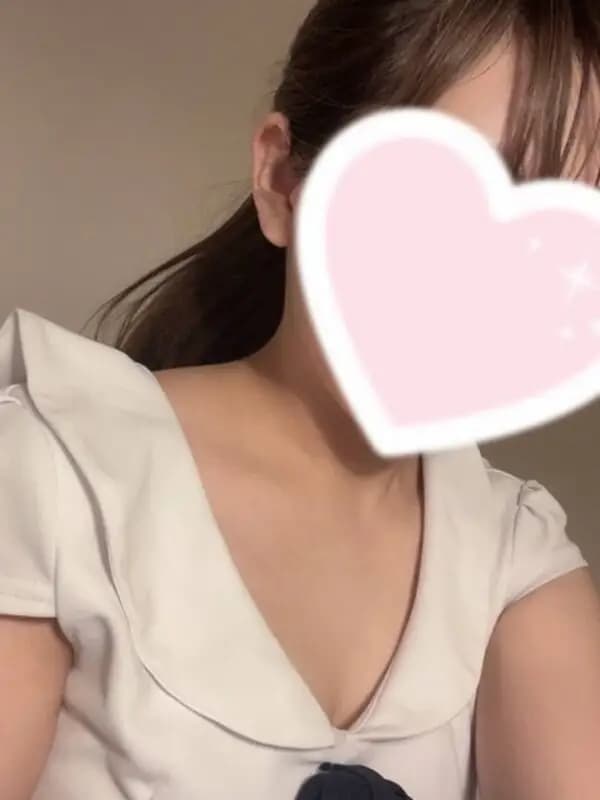せれなプロフィール｜佐賀市 メンズエステ『Lapin - ラパン -』