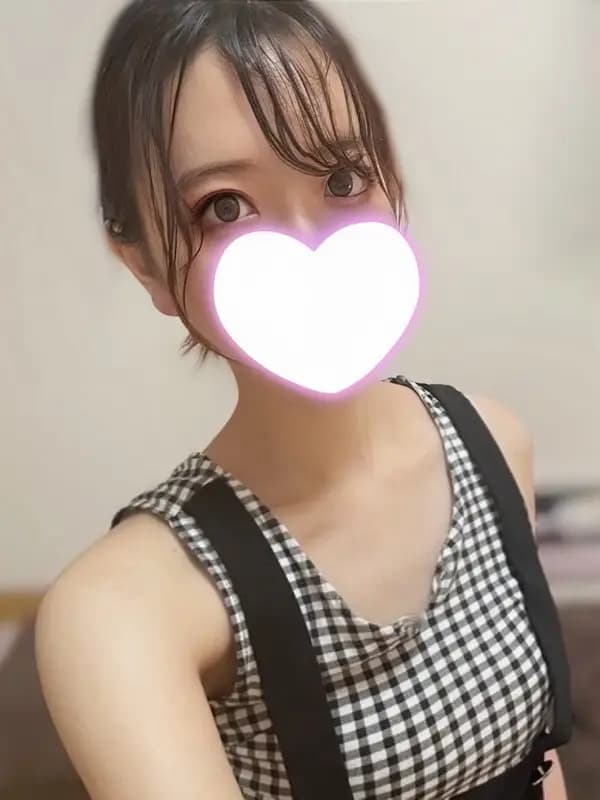 すずかプロフィール|佐賀市 メンズエステ『Lapin - ラパン -』