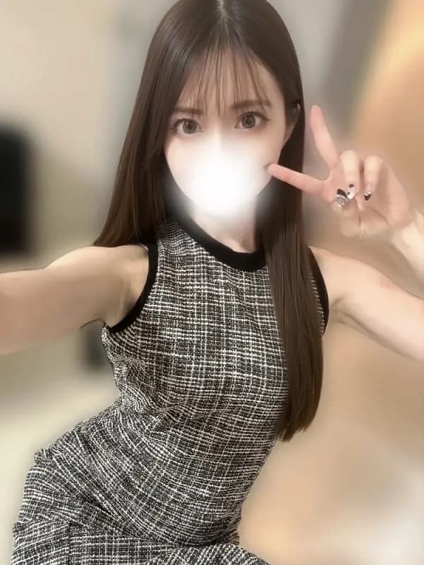 えみりさんのプロフィール｜町屋・日暮里 メンズエステ｜BLACK HOLE（ブラックホール）