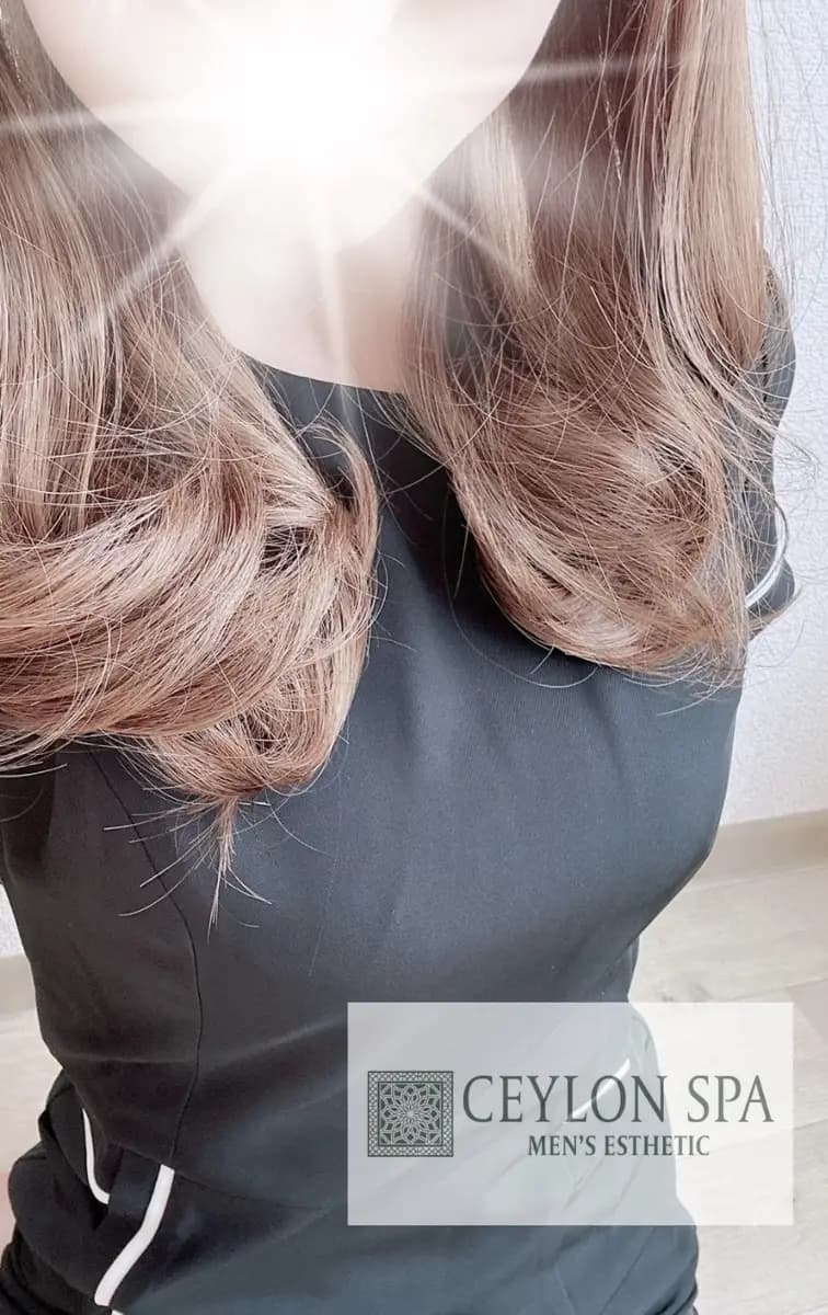 篠田 プロフィール|名古屋 伏見 メンズエステ 『CEYLON SPA』