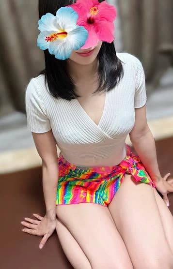 名嘉山れみ｜沖縄•那覇 メンズエステ |  美らエス
