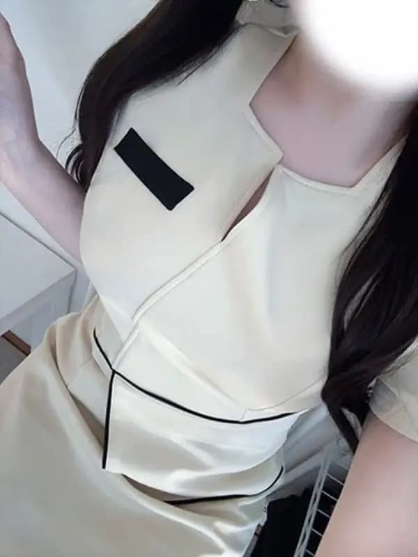潤羽るしあプロフィール｜人妻エステ　-ミセス小倉-