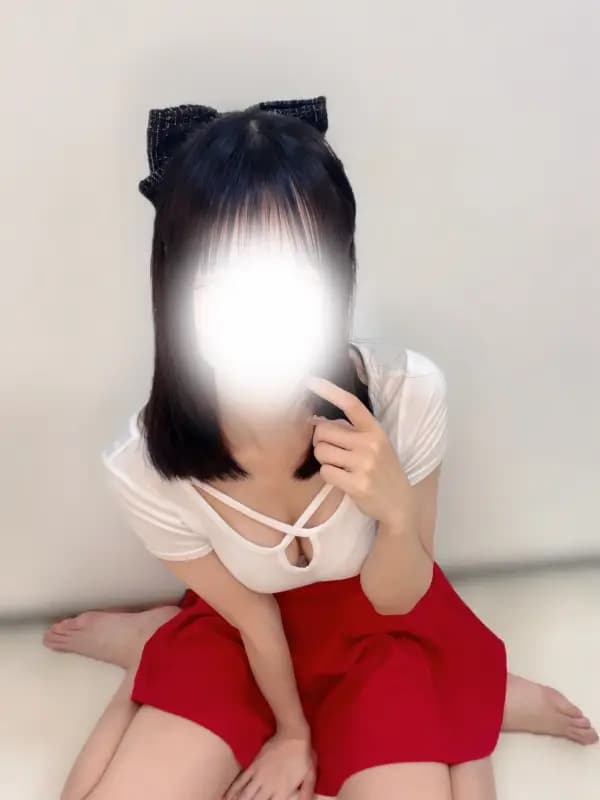 七瀬りるのご紹介│北新地・梅田のメンエス&出張メンエス Darlin Premium(ダーリンプレミアム)