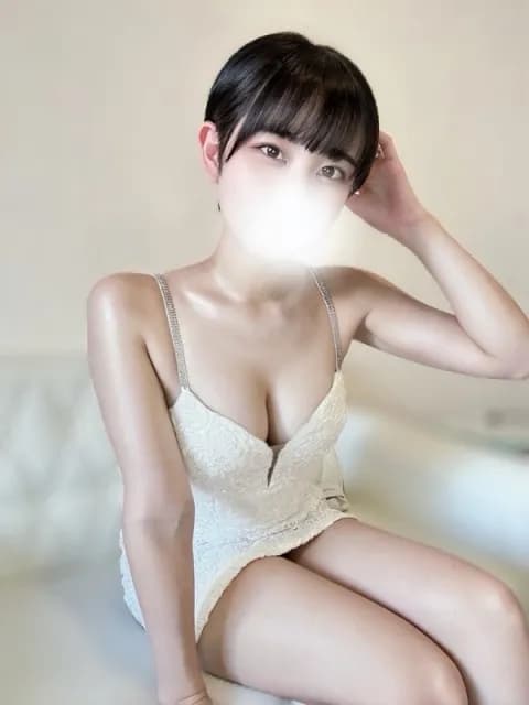 菊池 あすなさんのプロフィール|大阪/堺筋本町 オイルドバドバ系メンズエステ|FANTASY(ファンタジー) ~ユメノセカイヘ~