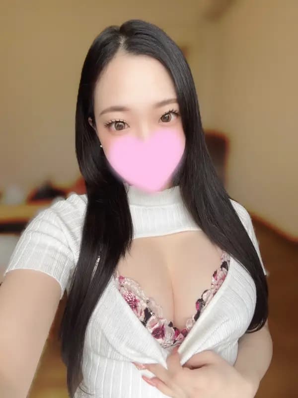 かなこのご紹介│大阪日本橋・谷九 メンエス Femme Fatale(ファムファタール)
