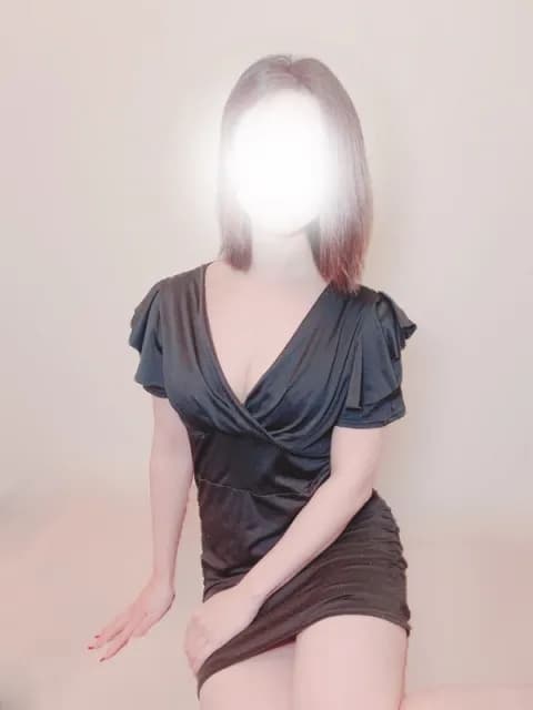 のぞみさんのプロフィール｜大阪・梅田・出張メンズエステ｜梅田メンズエステ[大阪アロマフェニーチェ(AromaFenice)] 大阪メンエス