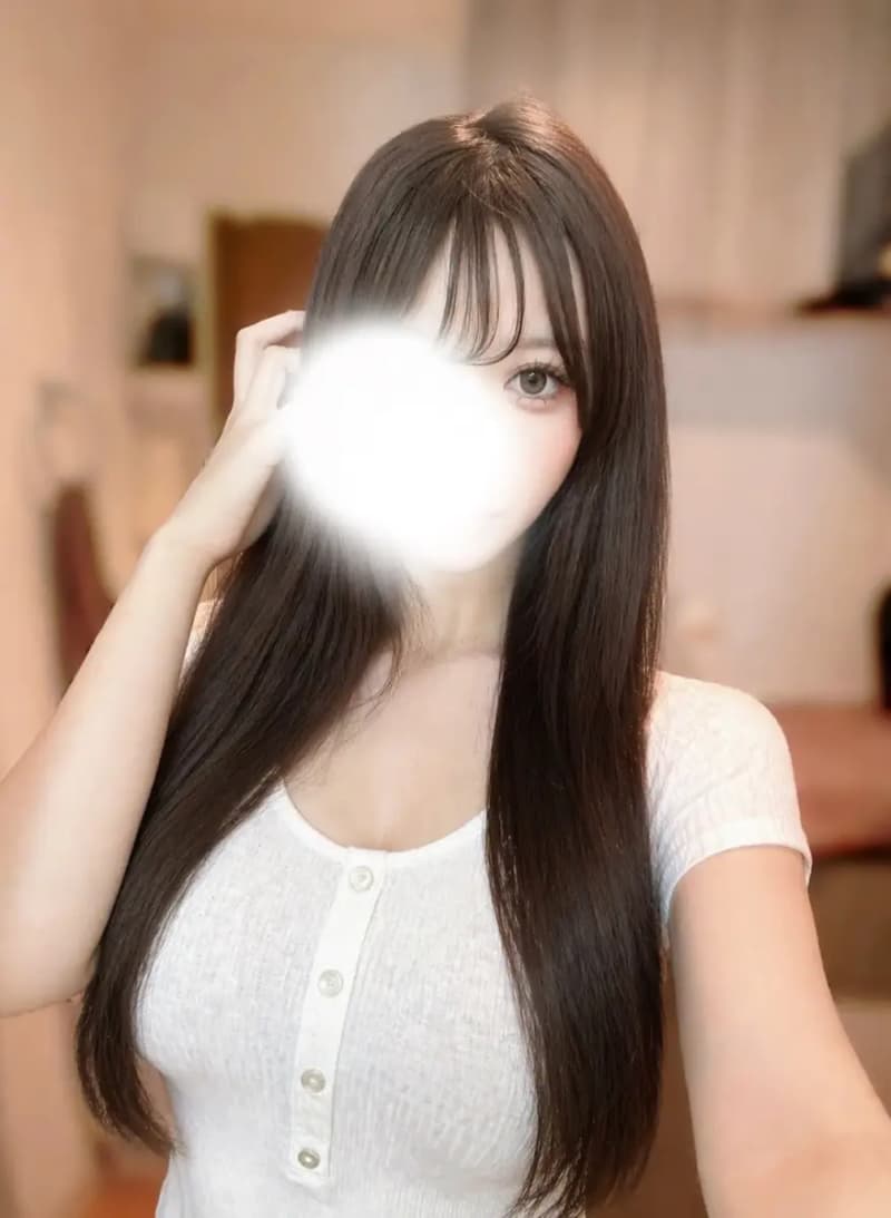サナ
