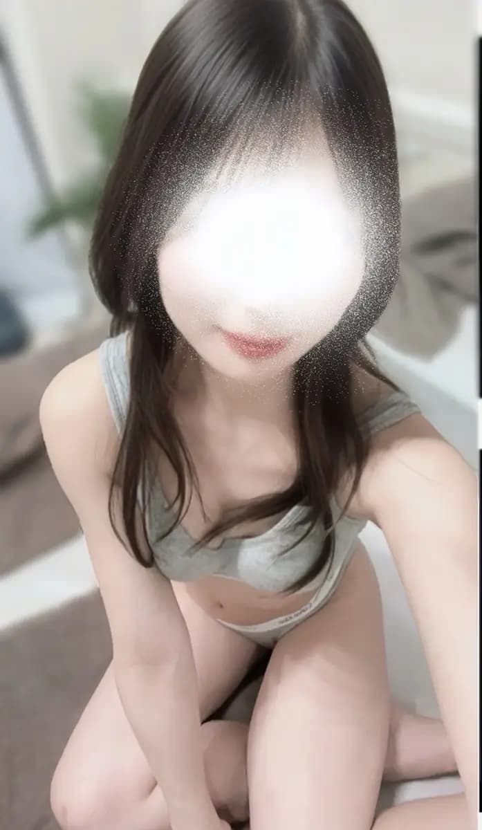 マユ