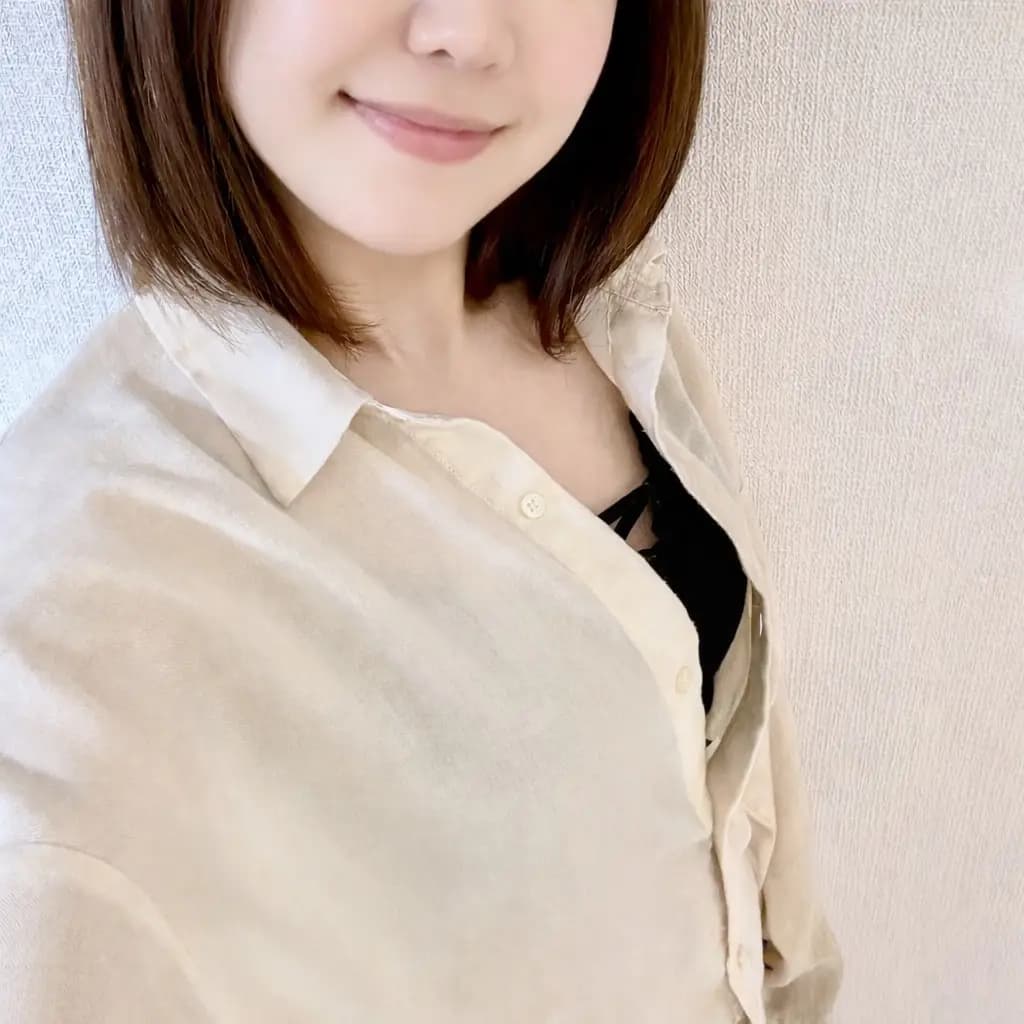 しほプロフィール｜福岡 博多 メンズエステ『ママのご褒美エステ JOINUS～ジョイナス～』