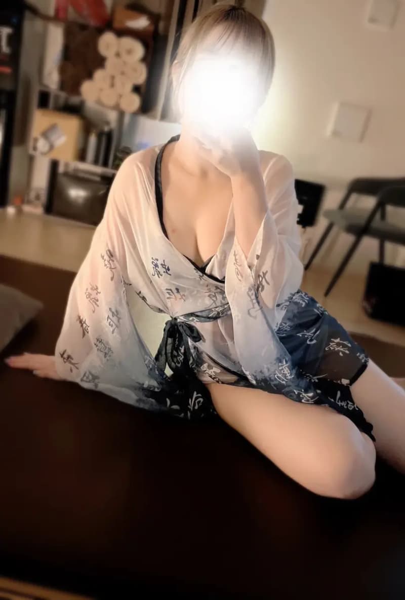 三条(さんじょう) ねね（さんじょう ねね）