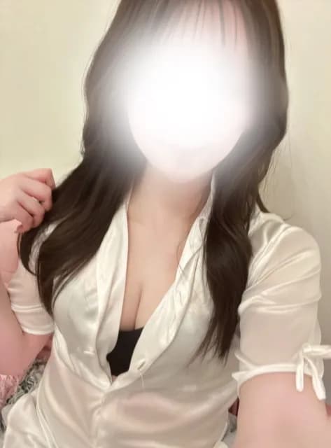 ももかさんのプロフィール|新大阪メンズエステ|彼女ん家