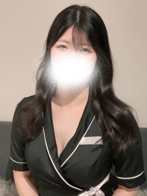 篠原　みゆさんのプロフィール｜〜極上の癒しと至福のひとときを〜｜Savon（サボン）〜極上の癒しと至福のひとときを〜