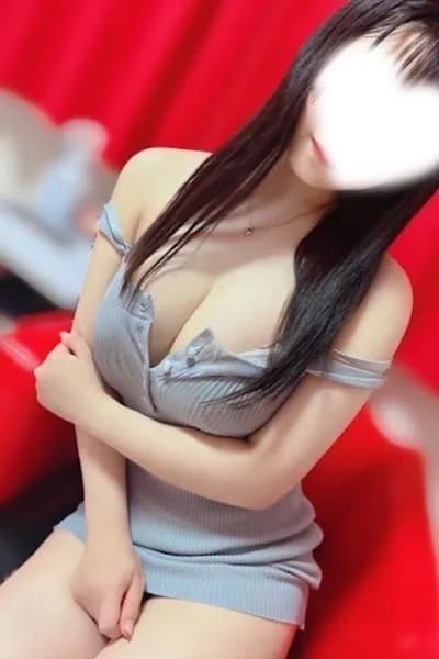 大宮 メンズエステ｜Offsuit 〜オフスート〜 大宮 メンズエステ｜Offsuit | Therapist - 蓮見　めい(20歳)