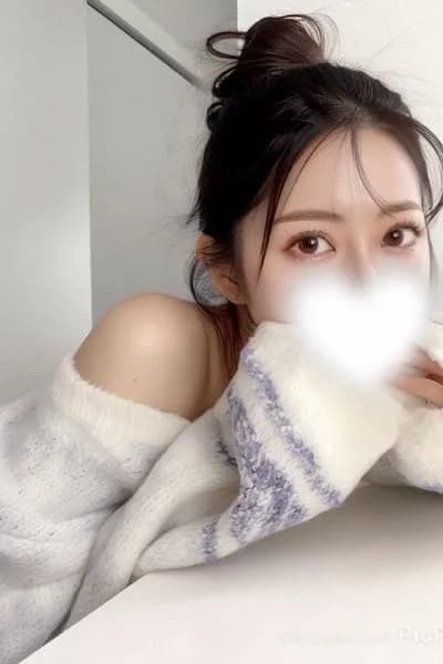 大宮 メンズエステ|Offsuit 〜オフスート〜 大宮 メンズエステ|Offsuit | Therapist - 桃白 かな(25歳)
