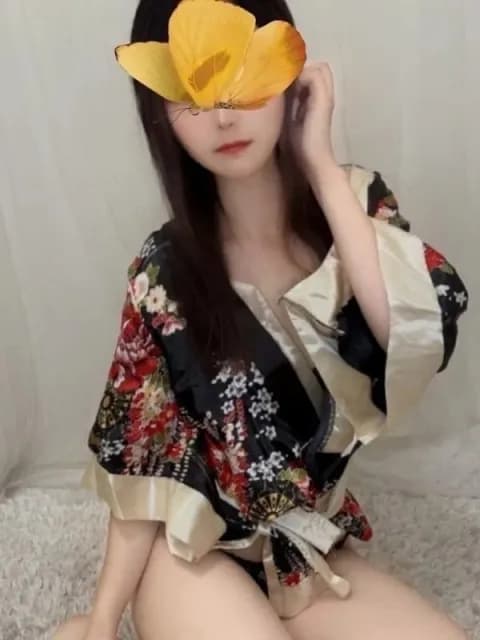 せらさんのプロフィール｜博多メンズエステ｜Aillis-アイリス-