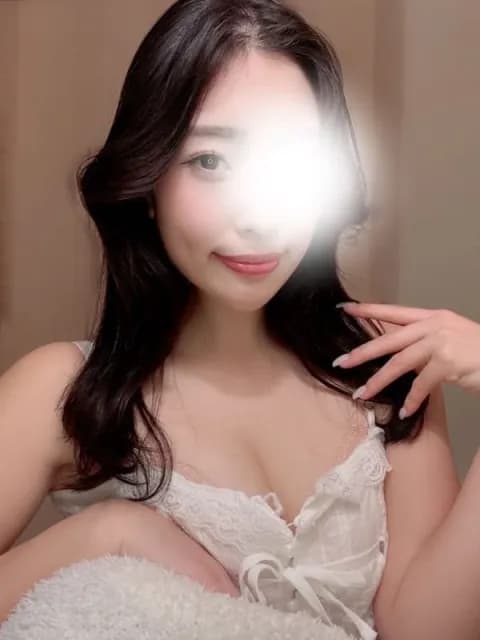 えまさんのプロフィール｜博多メンズエステ｜Aillis-アイリス-