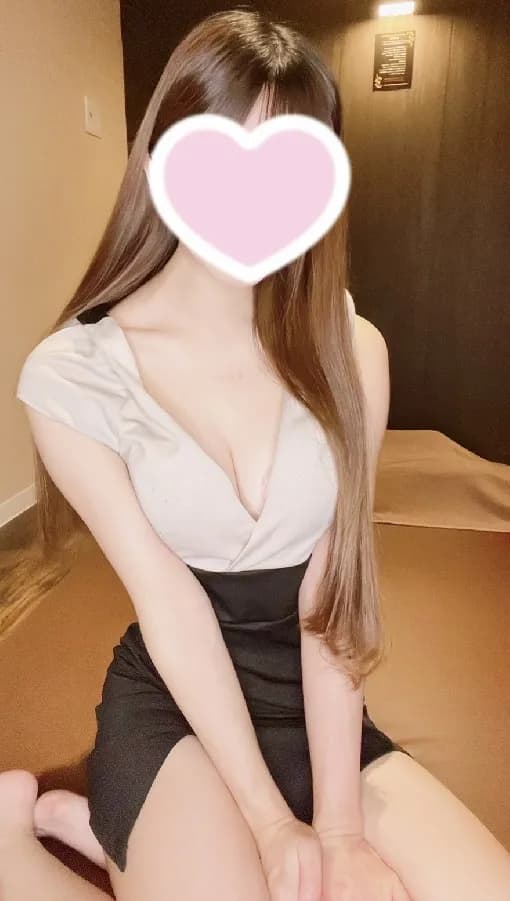 Therapist - 白石(しらいし) (26歳) | 名古屋・高級会員制メンズエステ Richaroma