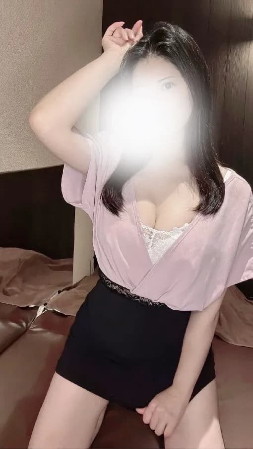 Therapist - めい() (26歳) | 名古屋・高級会員制メンズエステ Richaroma