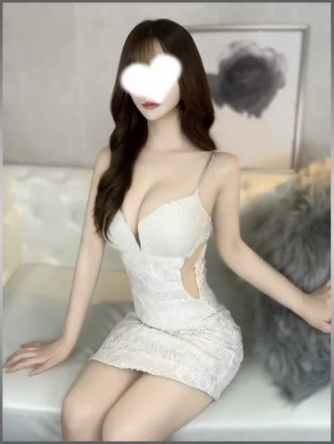 美波さなさんのプロフィール｜大阪日本橋・メンズエステ｜REST SPA PREMIUM(レストスパプレミアム)