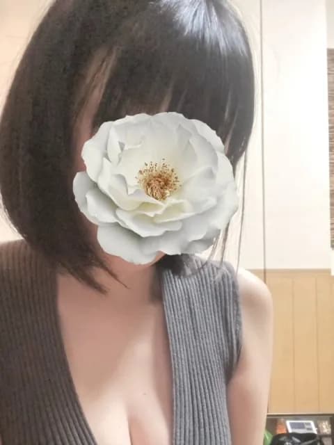 宮沢 りえさんのプロフィール|横浜・新横浜・町田・メンズエステ|横浜新横浜町田人妻メンズエステ