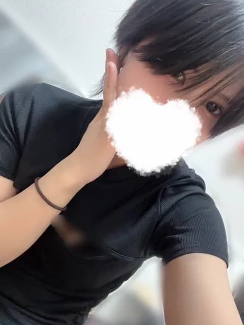 橘　あかり プロフィール｜大阪 堺筋本町　日本橋 メンズエステ 『Chaton〜シャトン〜』