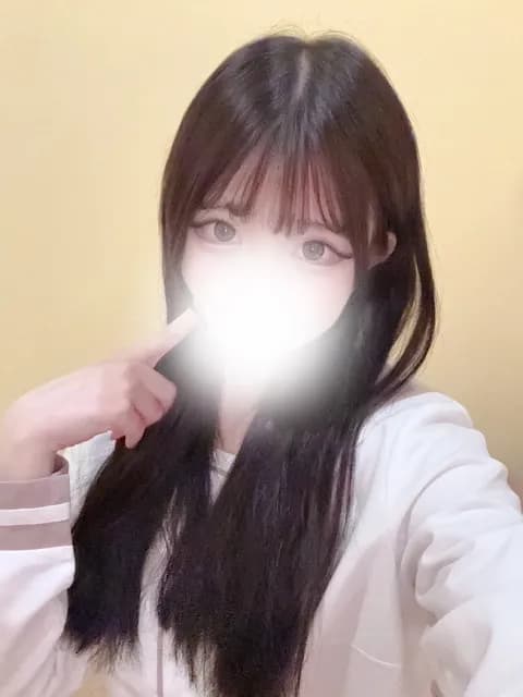 柚木 るりな