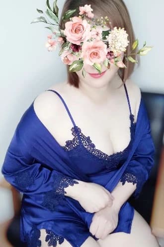 加賀美プロフィール｜ミセスの吐息SPA