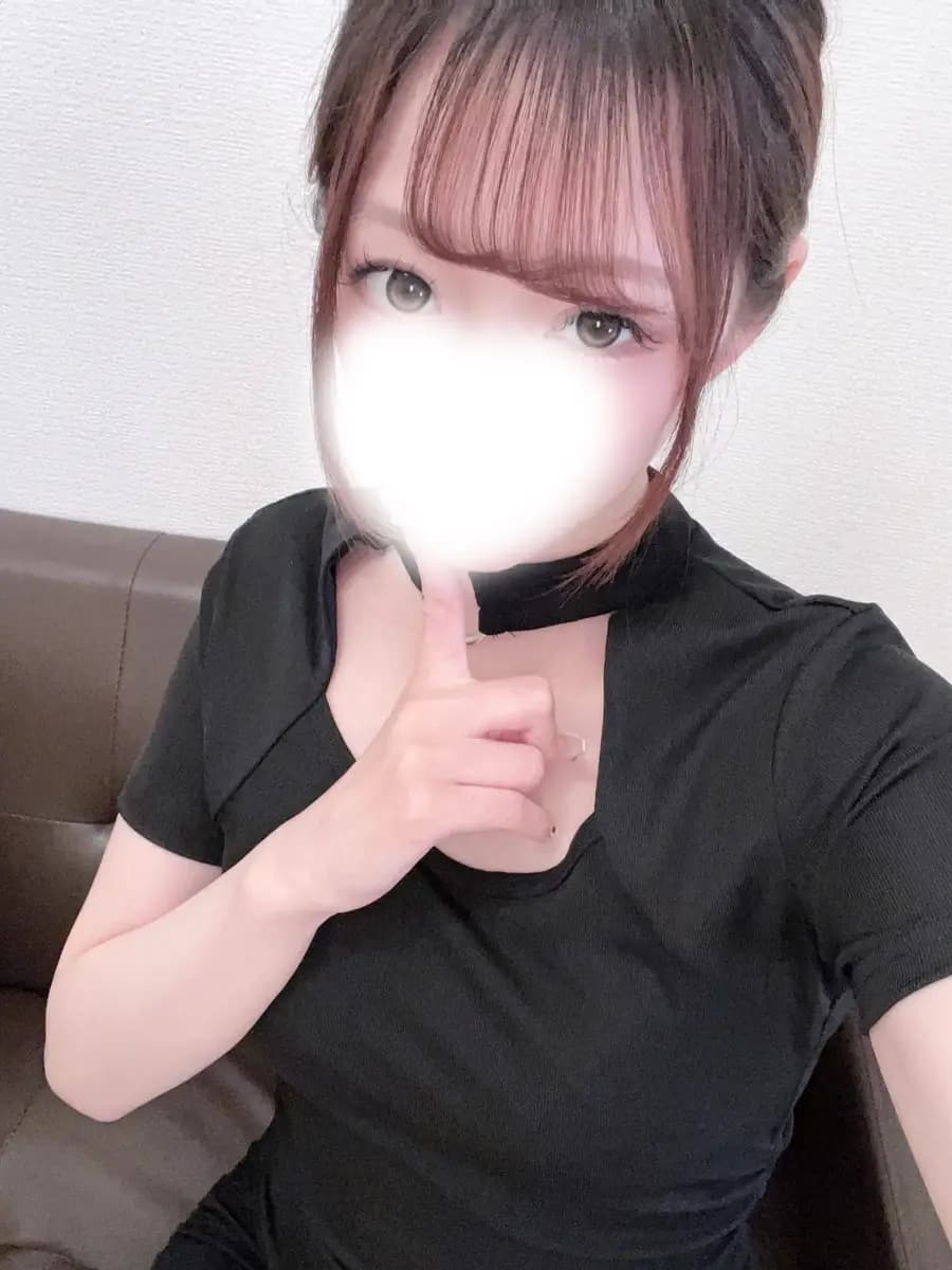 水沢　りさ(みずさわ りさ) プロフィール｜大阪府 新大阪 メンズエステ『Venus』