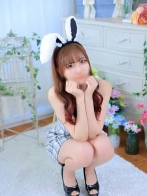 神楽りりさんのプロフィール | 大阪 日本橋のメンズエステ【うさぎのお部屋】