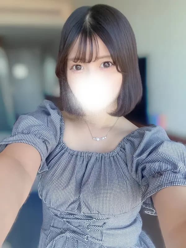 関谷ありさ