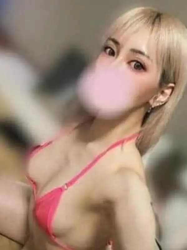 えれな♥超ギャル系 プロフィール｜静岡 沼津 富士 メンズエステ『ZENO（ゼノ）』