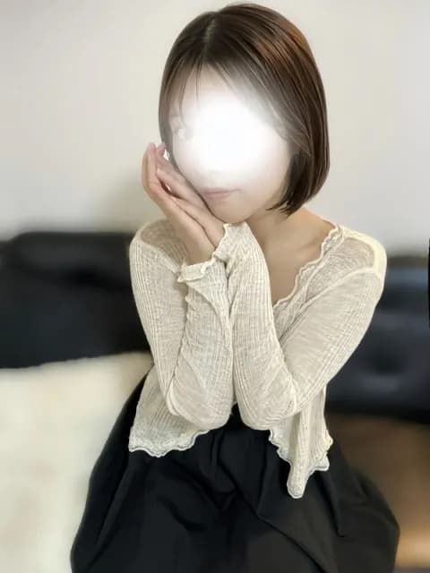 七沢　えまさんのプロフィール｜大阪・メンズエステ｜The Gloss