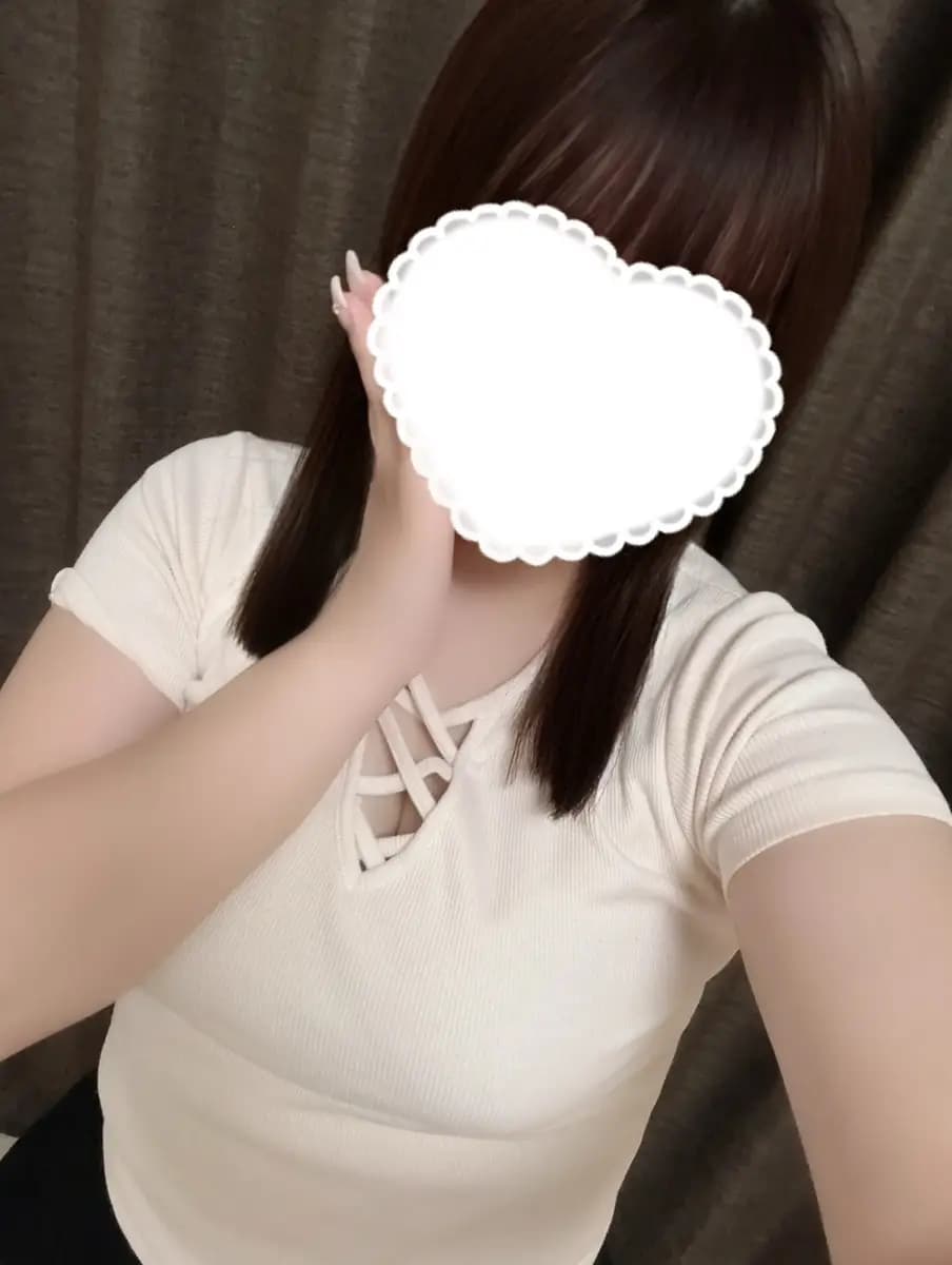 鈴宮 なぎさ (22) | 豊中メンズエステ「ル・メイユール」
