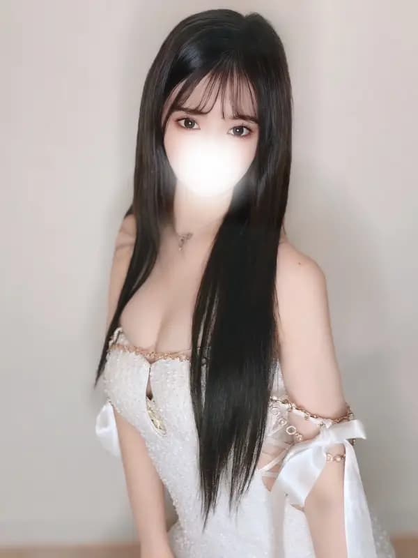 白石りささんのプロフィール|新宿・大久保・高田馬場・池袋・恵比寿 メンズエステ|ELTERAS TOKYO - エルテラス -