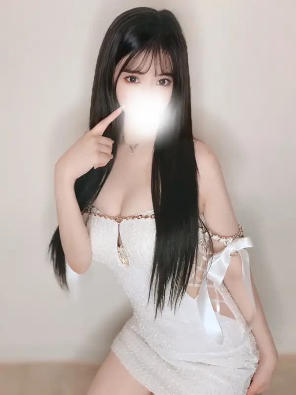 白石りささんのプロフィール|新宿・大久保・高田馬場・池袋・恵比寿 メンズエステ|ELTERAS TOKYO - エルテラス -
