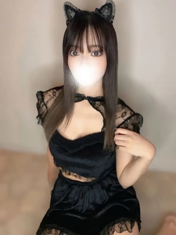 りまさんのプロフィール｜新宿・大久保・高田馬場・池袋・恵比寿 メンズエステ｜ELTERAS TOKYO - エルテラス -